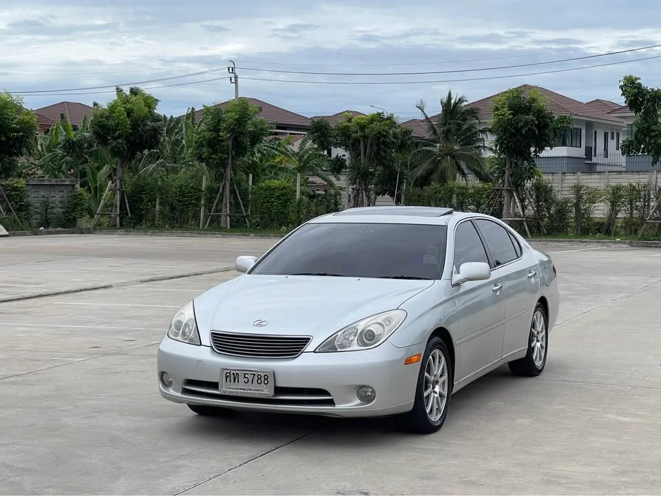 2005 Lexus ES IV 3