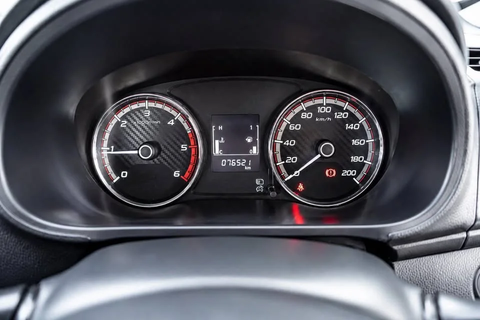 2022 Mitsubishi Triton V 3