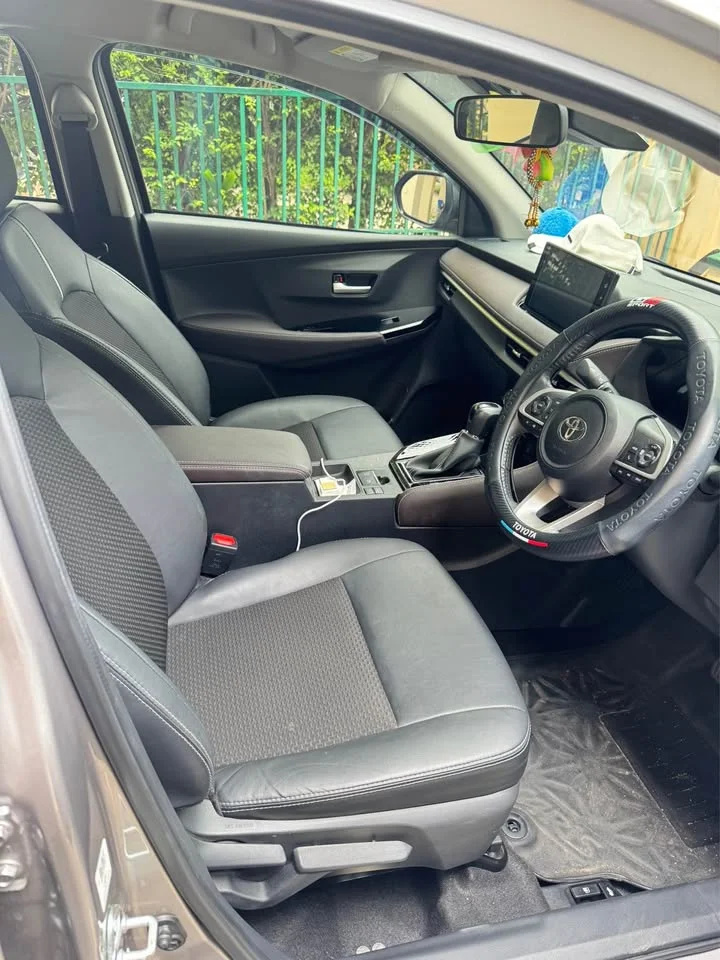 2023 Toyota Yaris ATIV IV 3
