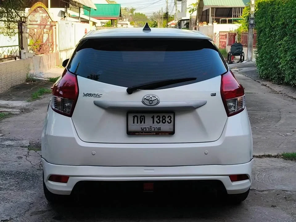 2015 Toyota Yaris III 3