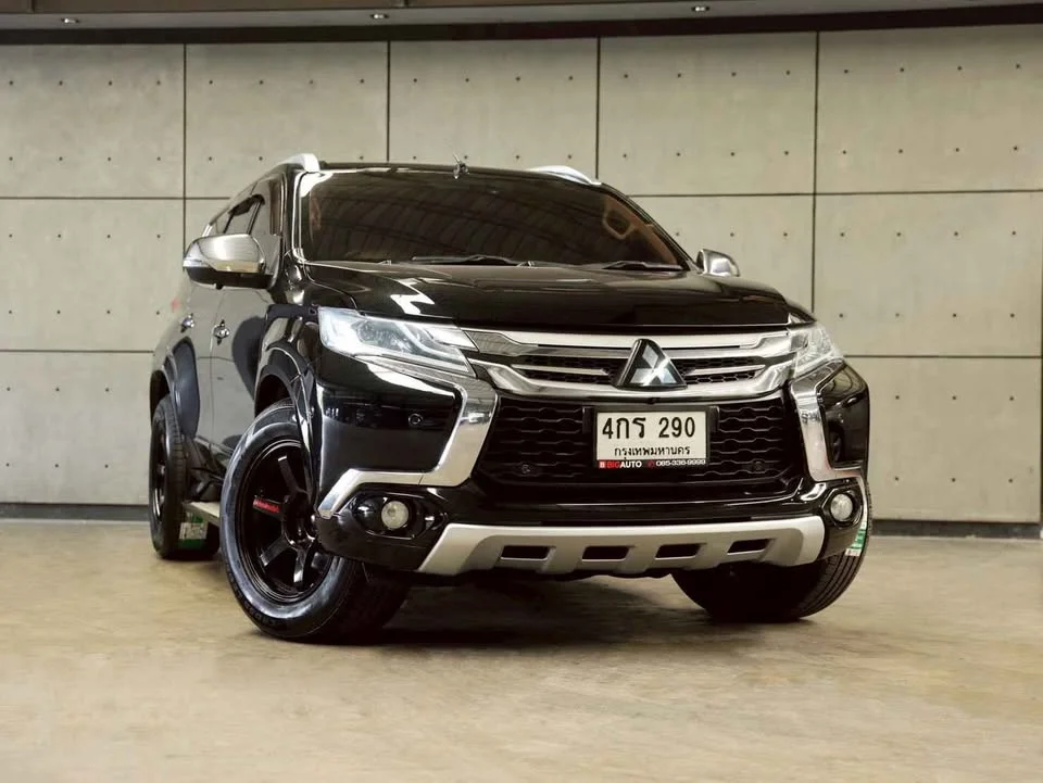 2015 Mitsubishi Pajero Sport III 3