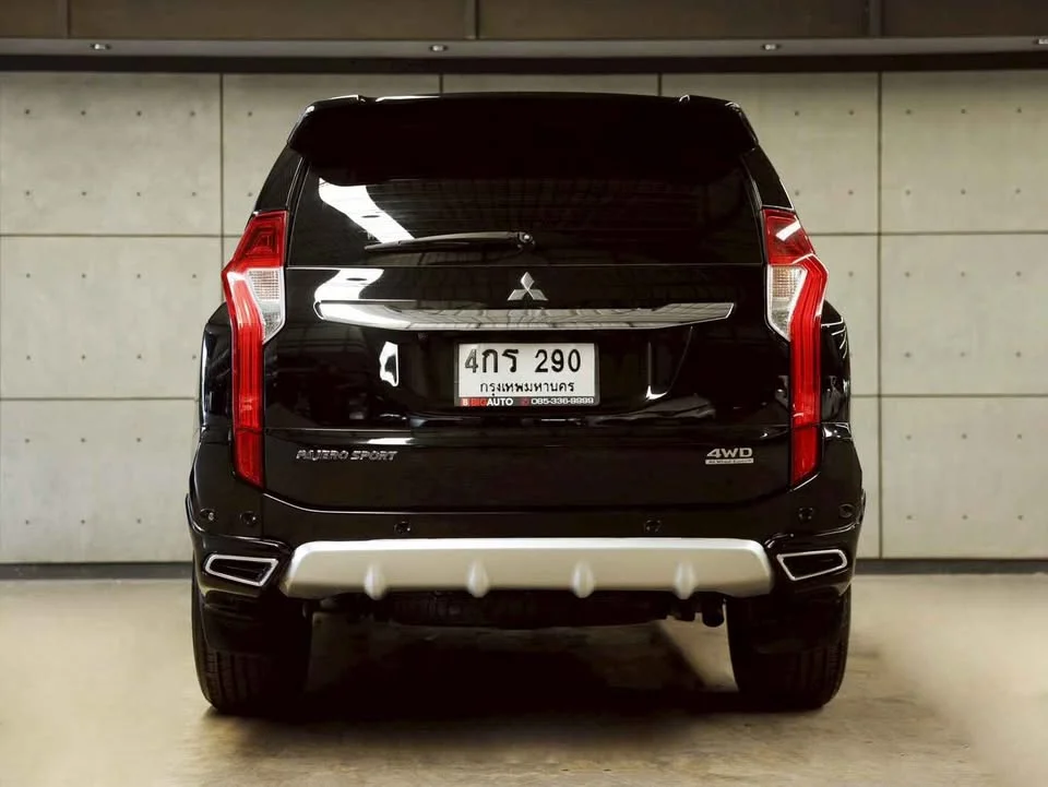 2015 Mitsubishi Pajero Sport III 2