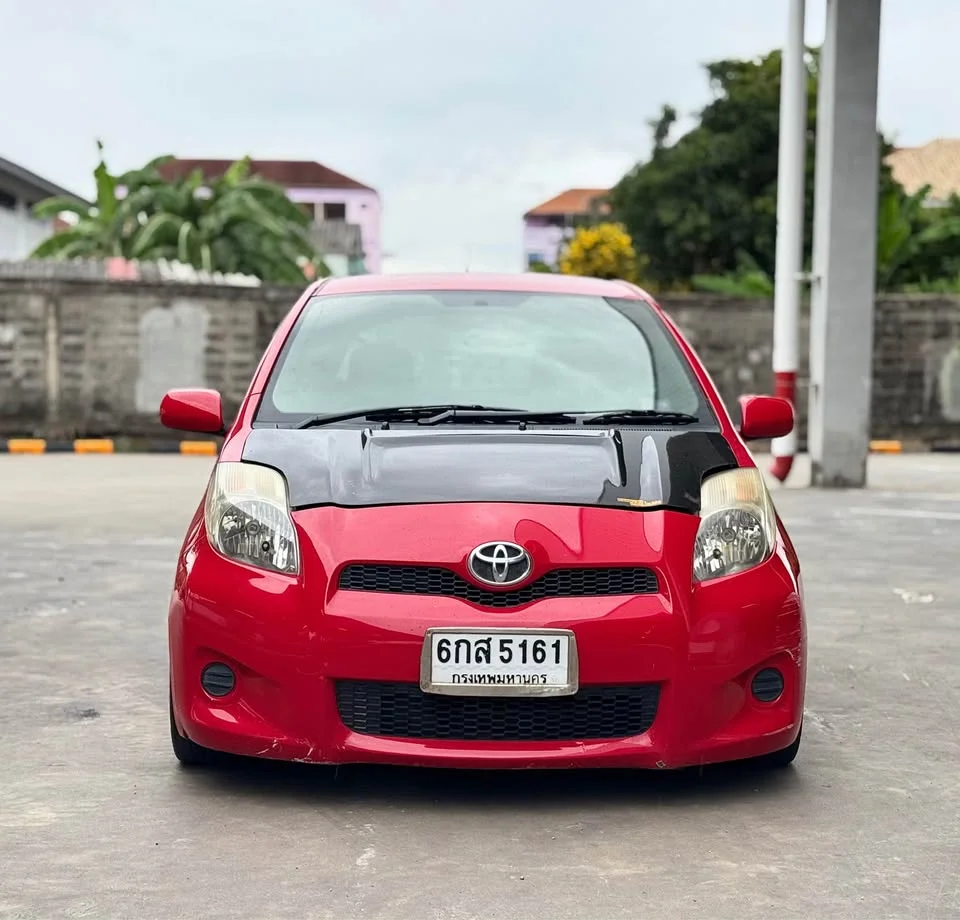 2012 Toyota Yaris II 3