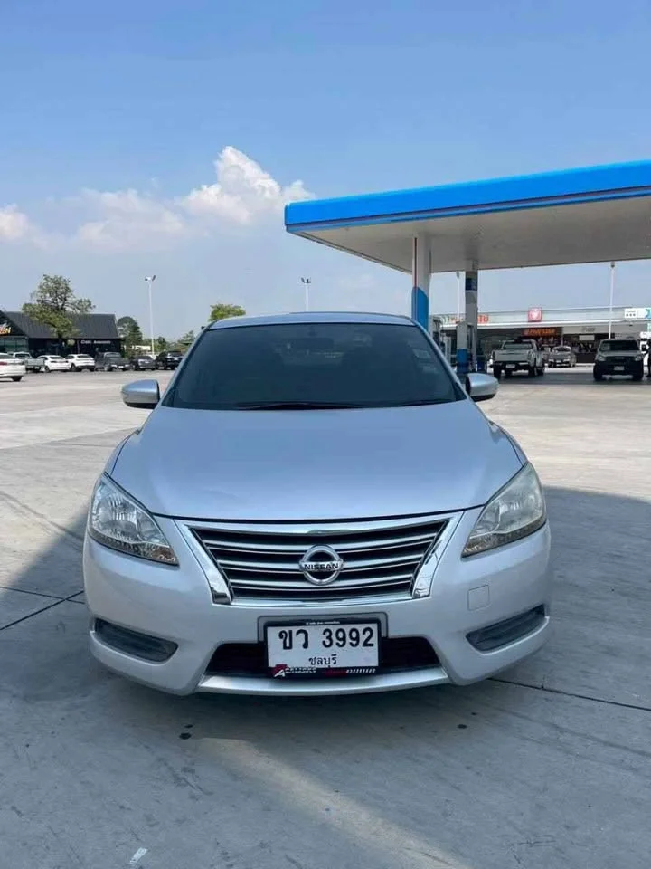 2013 Nissan Sylphy III (B17) 2