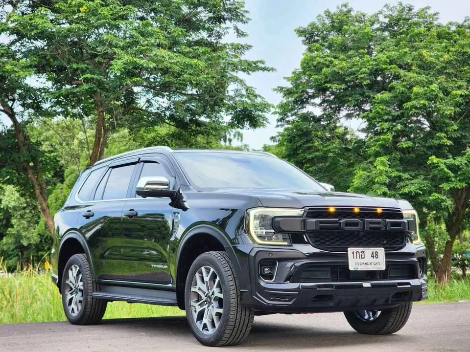 2022 Ford Everest III 3