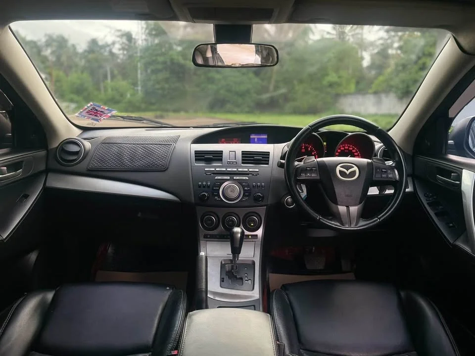 2012 Mazda 3 II 2