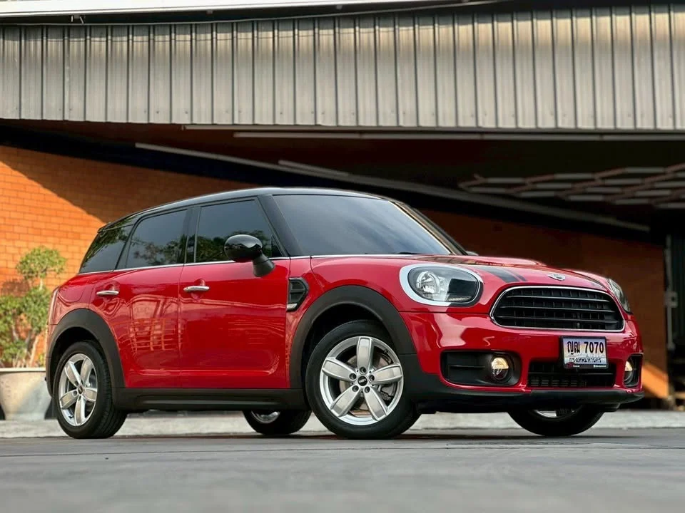 2017 Mini Hatch  III 2