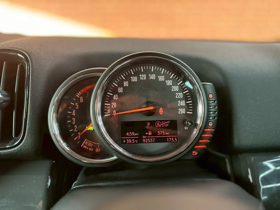 2017 Mini Countryman II 3