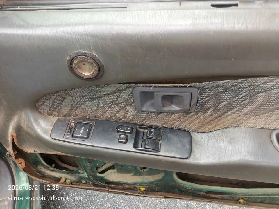 1998 Toyota Hilux Tiger VI 2