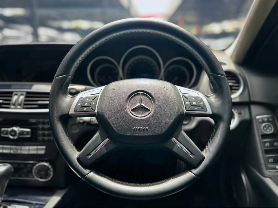 2013 Benz C-Class W204 2