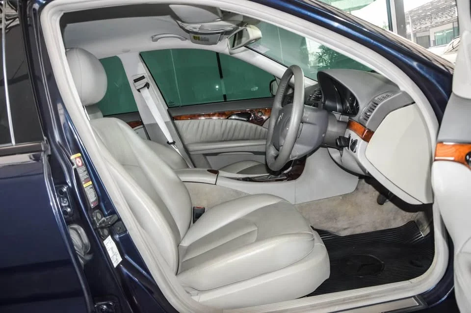 2003 Benz E-Class W211 3