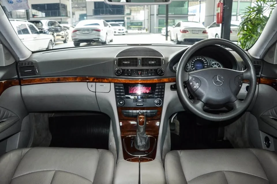 2003 Benz E-Class W211 2