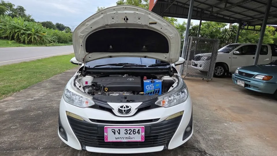 2018 Toyota Yaris ATIV III 3