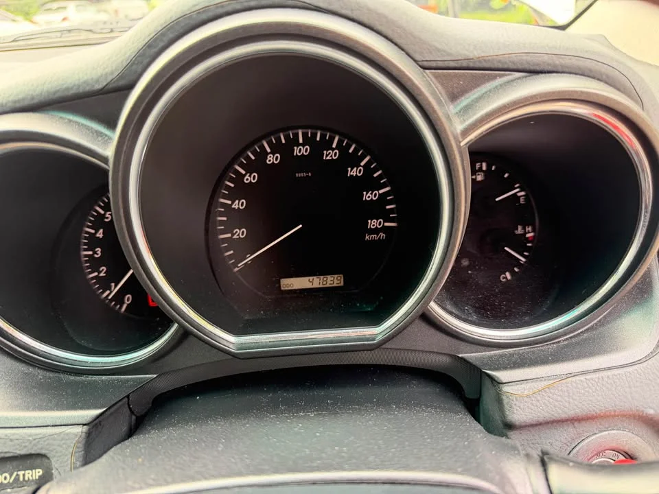 2003 Toyota Harrier II 3