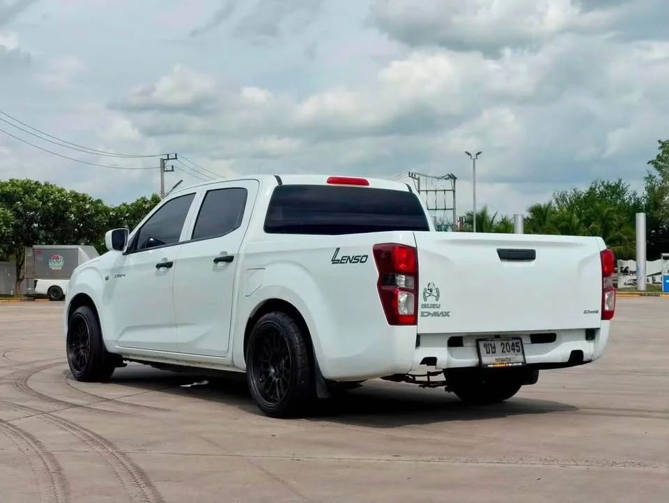 2022 Isuzu D-Max III (RG) 3