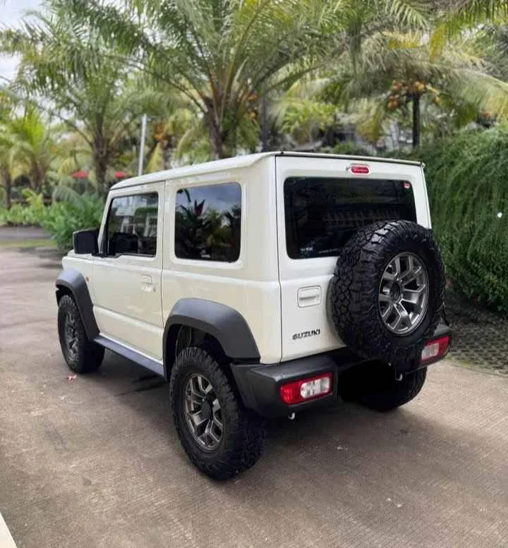 2019 Suzuki Jimny IV 2