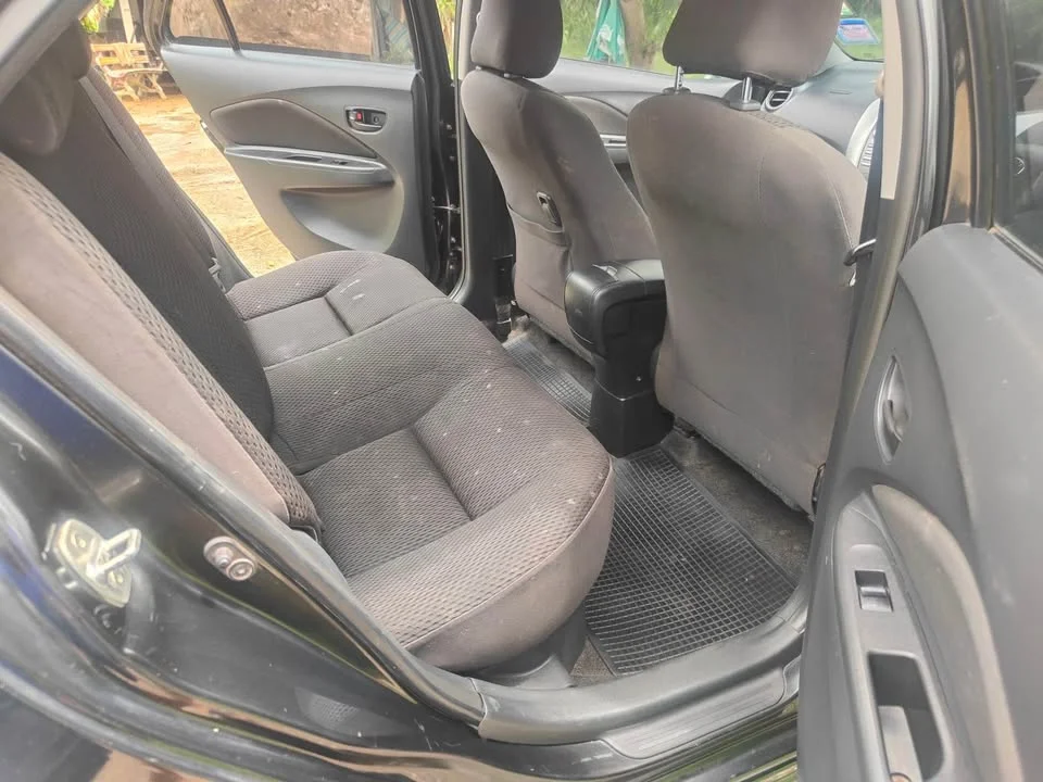 2010 Toyota Vios II 3