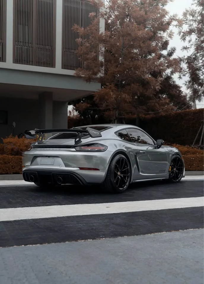 2018 Porsche 718 Boxster and Cayman IV 2