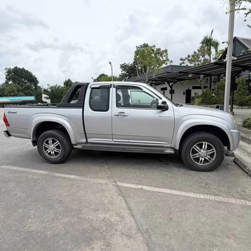 2011 Isuzu D-Max I 2