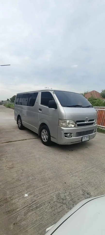 2005 Toyota HiAce V (H200) 3