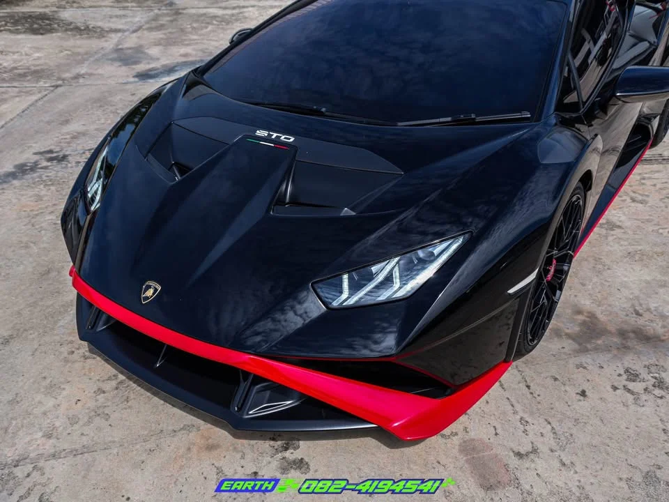 2022 Lamborghini Huracan 3