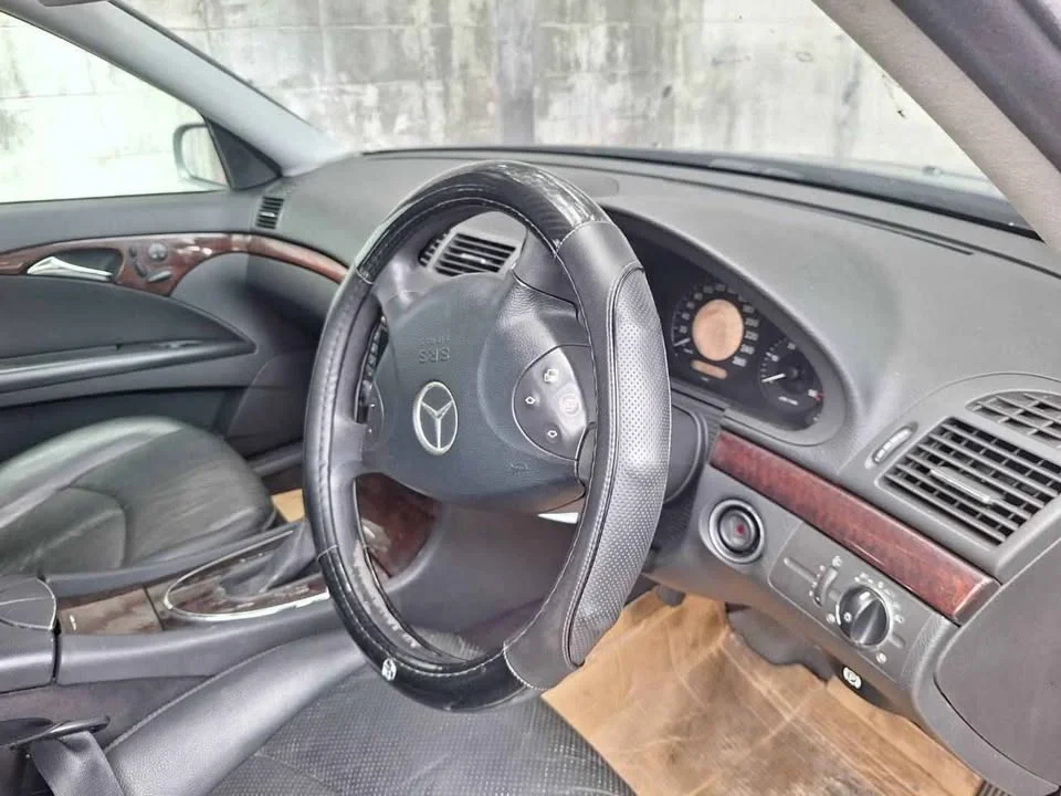 2004 Benz E-Class W211 2