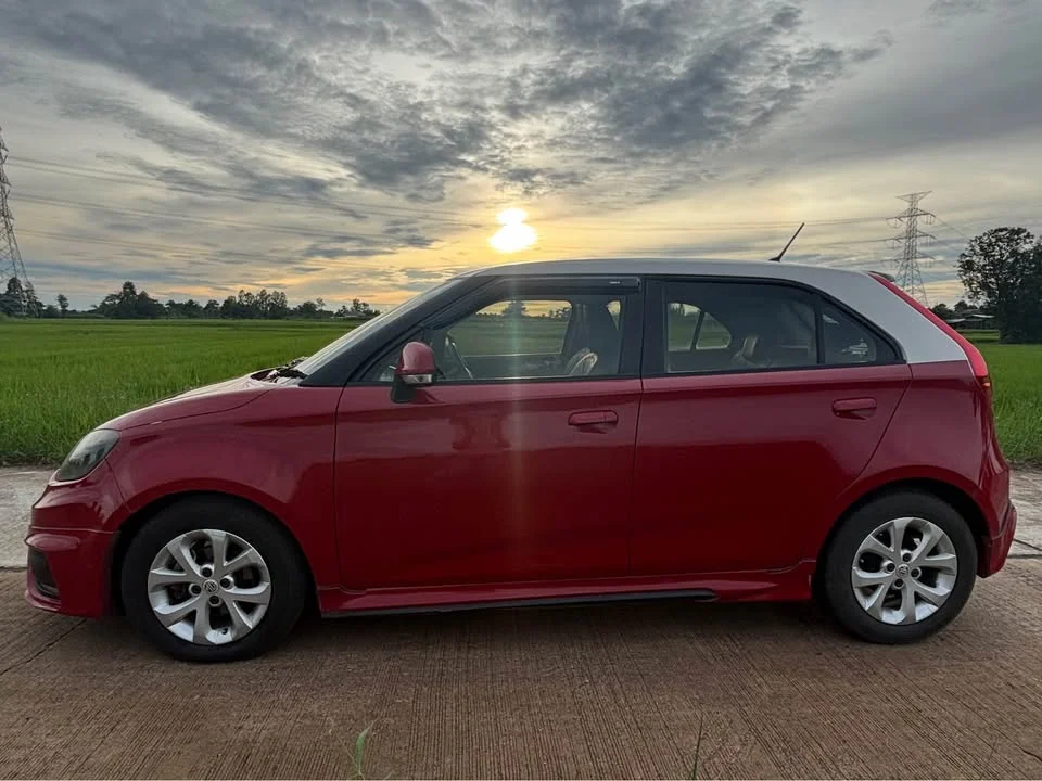 2015 MG 3 II 2