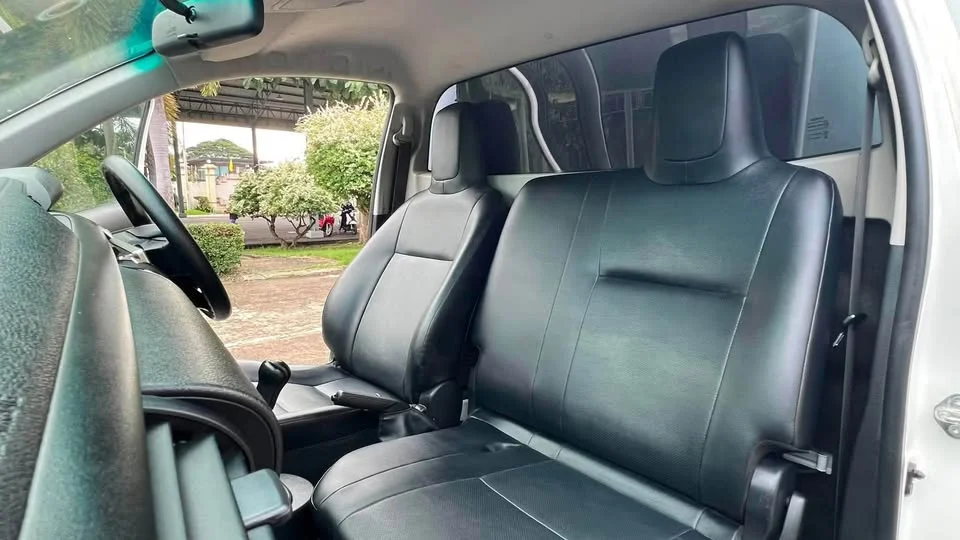 2018 Toyota Hilux VIII 2