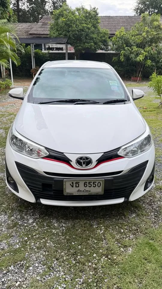 2018 Toyota Yaris ATIV III 2