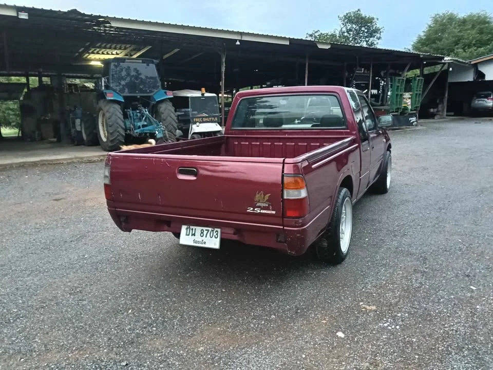 2002 Isuzu Faster Dragon Eyes III 3