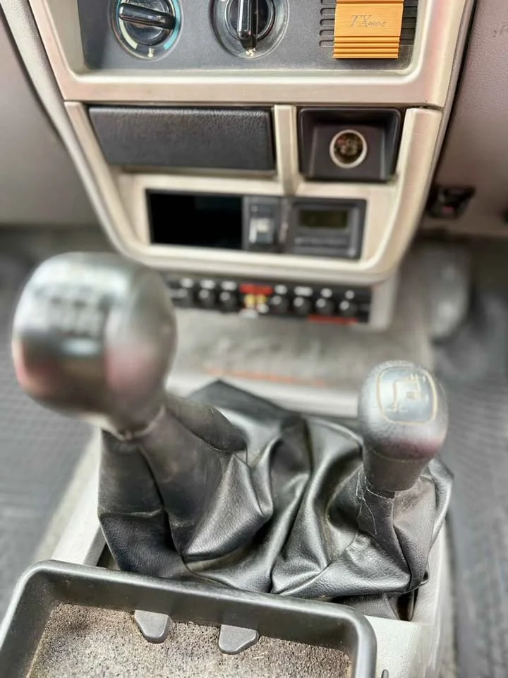 2001 Isuzu TR Grand Adventure I 2