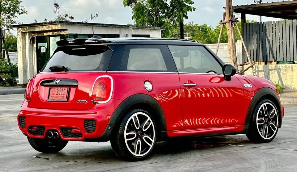 2017 Mini Hatch  III 2