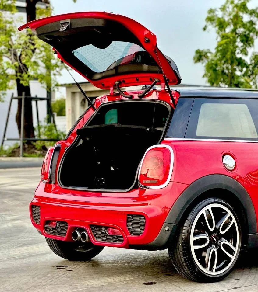 2017 Mini Hatch  III 2