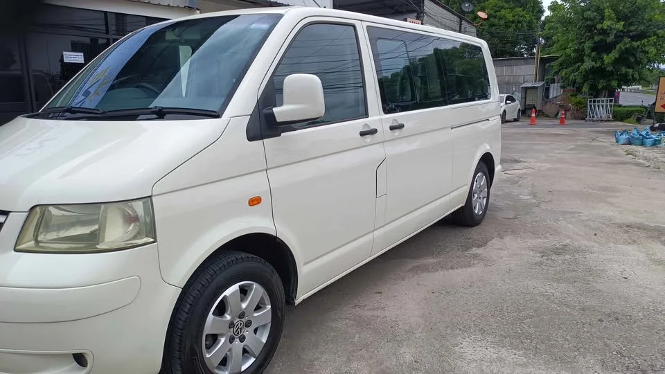2005 Volkswagen Caravelle T5 2
