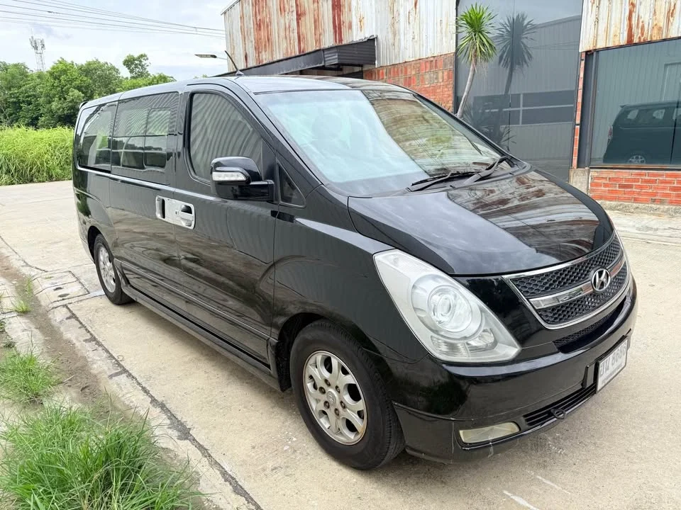 2011 Hyundai H-1 II 2