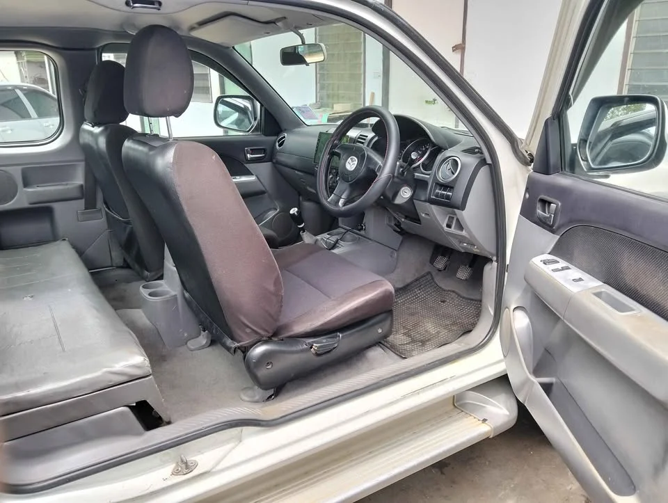2010 Mazda BT-Series I 2
