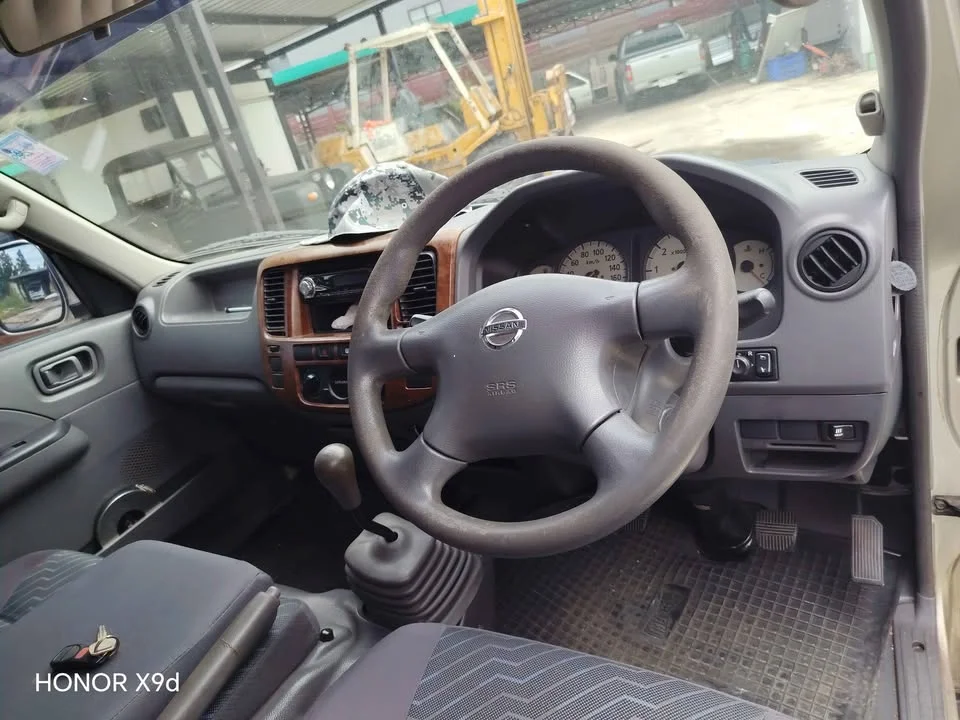 2006 Nissan Urvan V (E25) 2