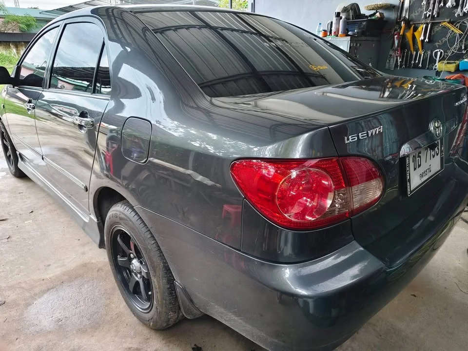 2005 Toyota Corolla Altis IX (E120) 3