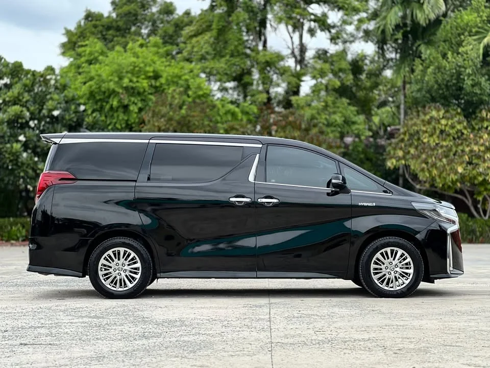 2022 Toyota Alphard, Vellfire III (AH30) 3