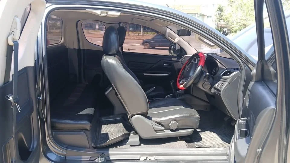 2019 Mitsubishi Triton V 2