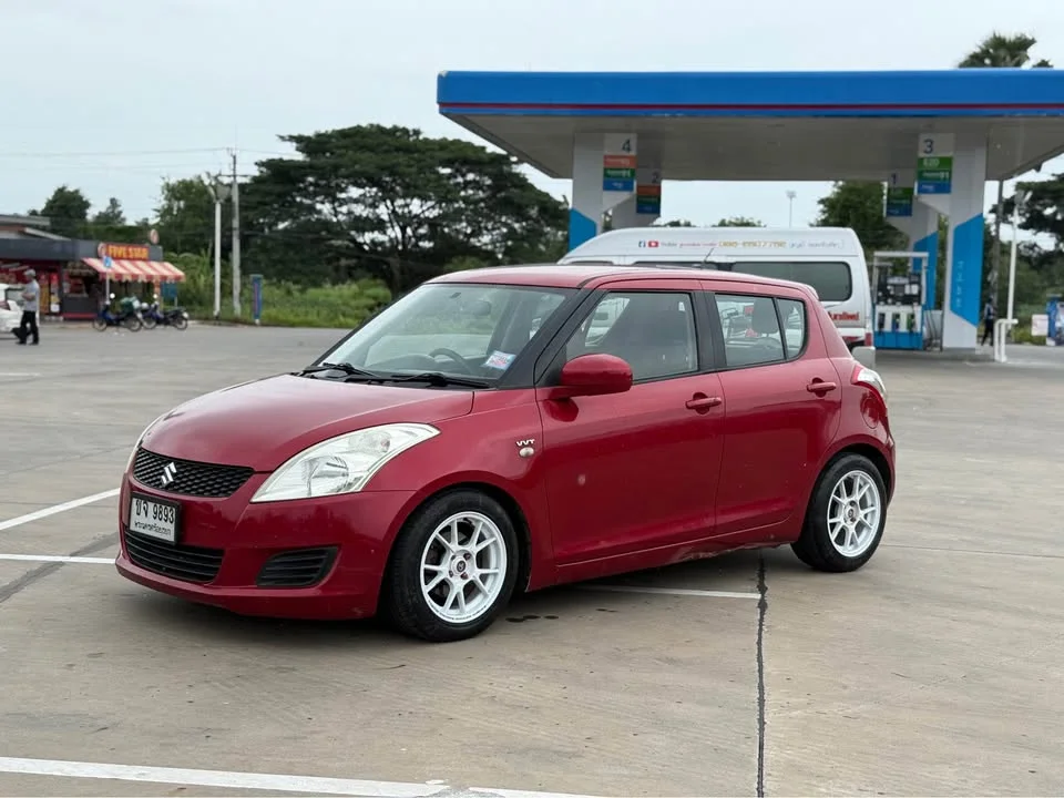 2012 Suzuki Swift II 2