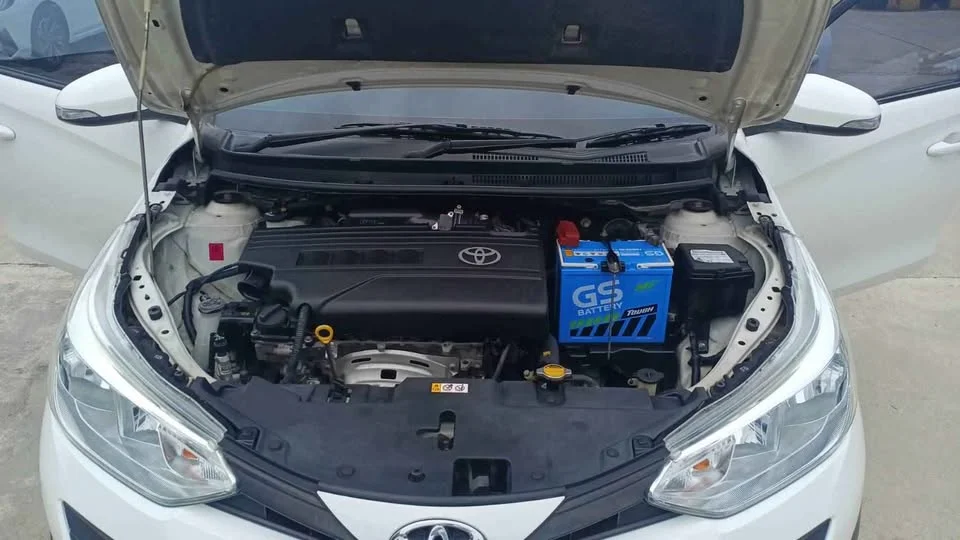 2017 Toyota Yaris ATIV III 2