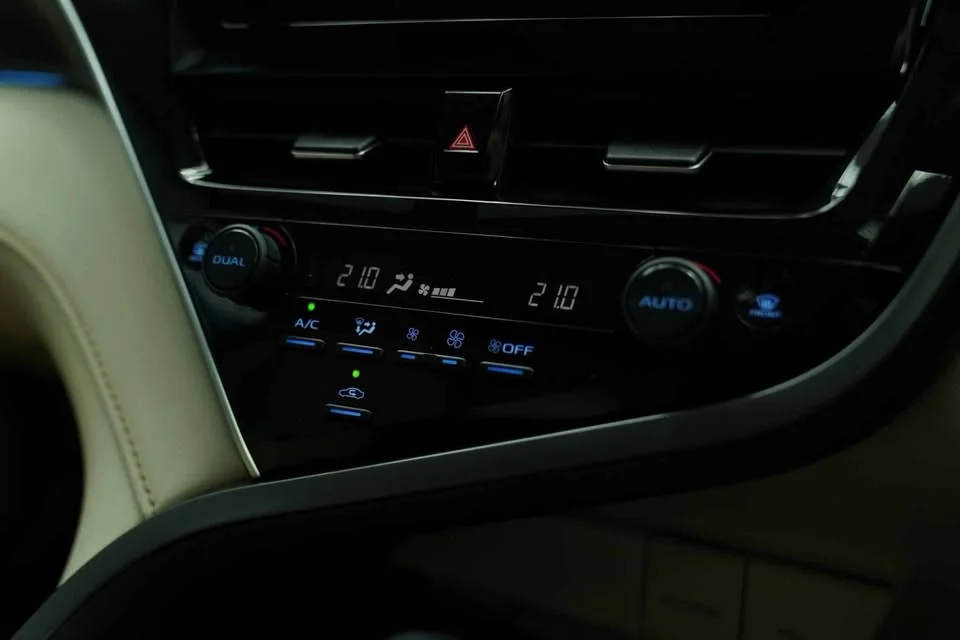 2021 Toyota Camry VIII (XV70) 2