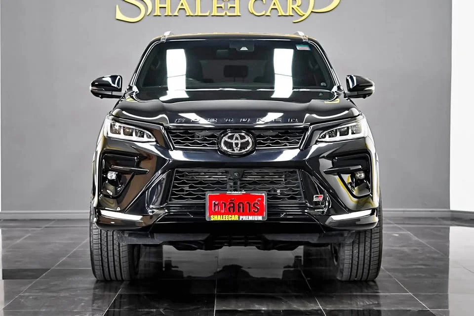 2023 Toyota Fortuner II 2