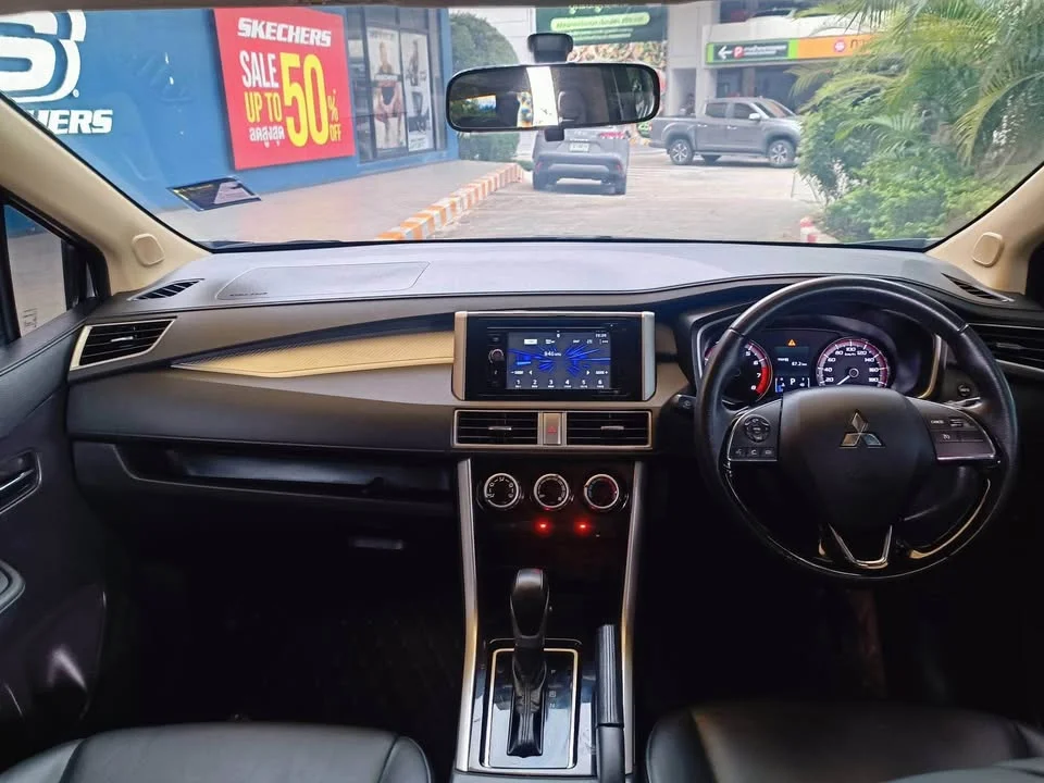 2019 Mitsubishi Xpander I 3