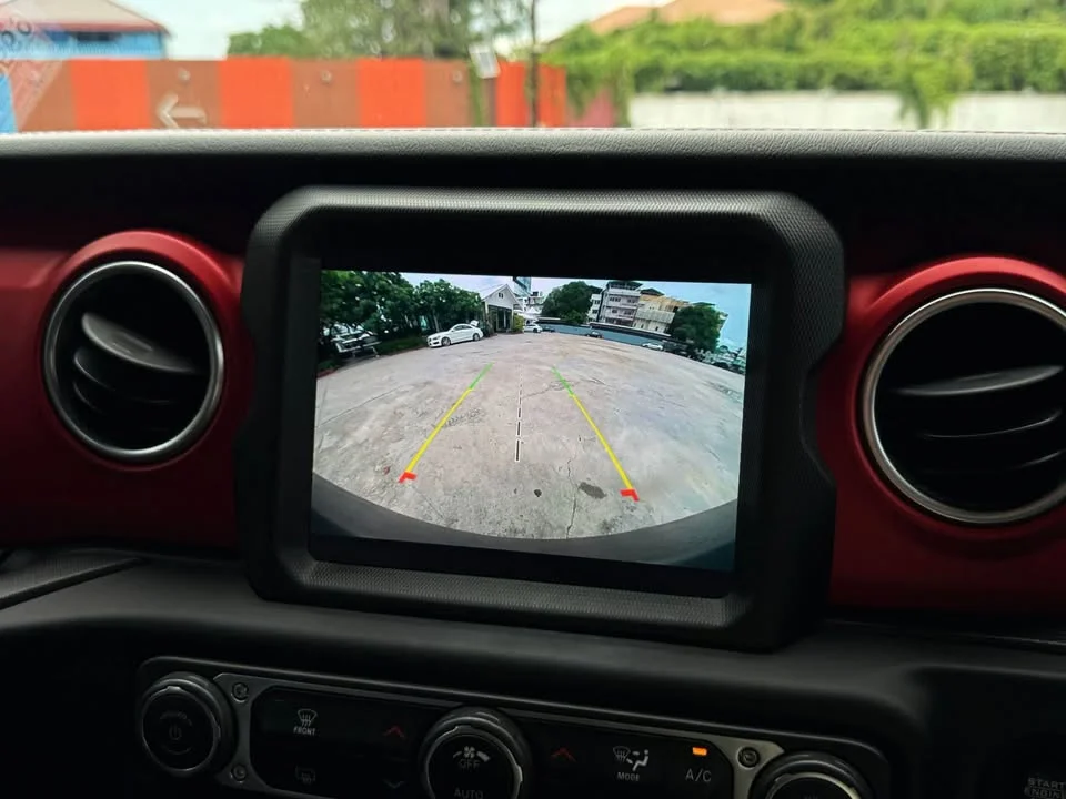 2020 Jeep Wrangler JL 2