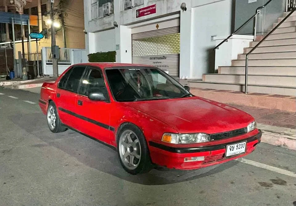 1996 Honda Accord IV 2