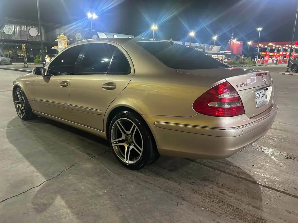 2003 Benz E-Class W211 2
