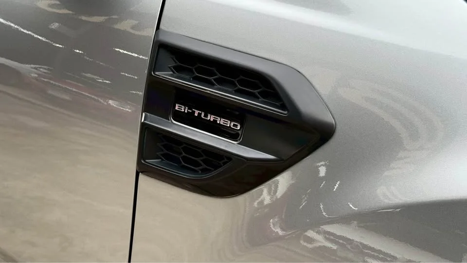 2018 Ford Everest II 2
