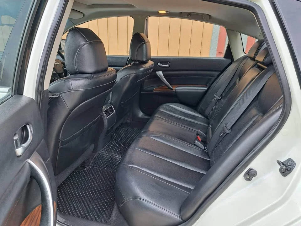2010 Nissan Teana II (J32) 2